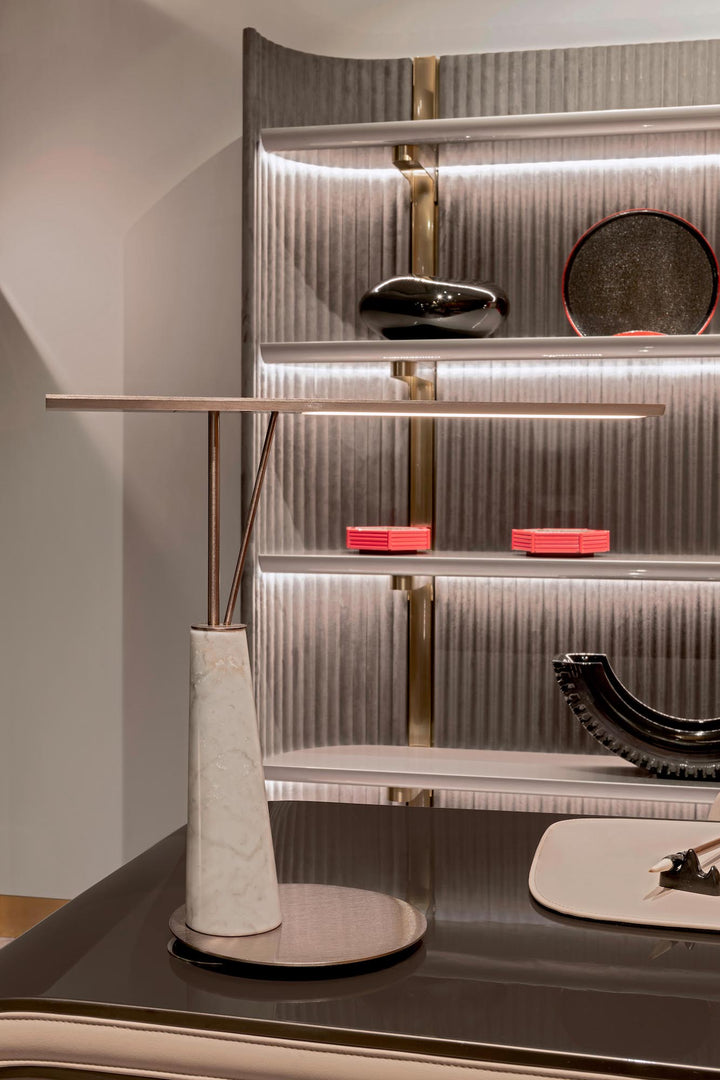 Bookshelf - Leonardo