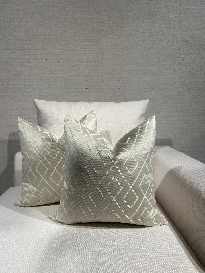 Decorative Cushion - Adras - Off White