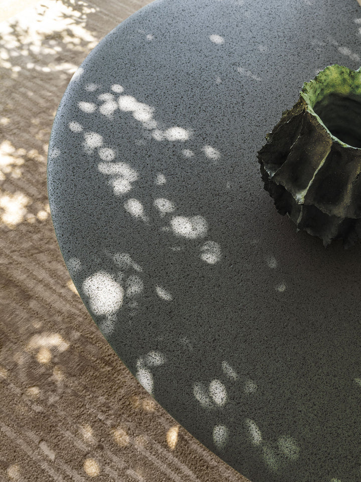 Outdoor Dining Table - Arc - By Foster + Partners