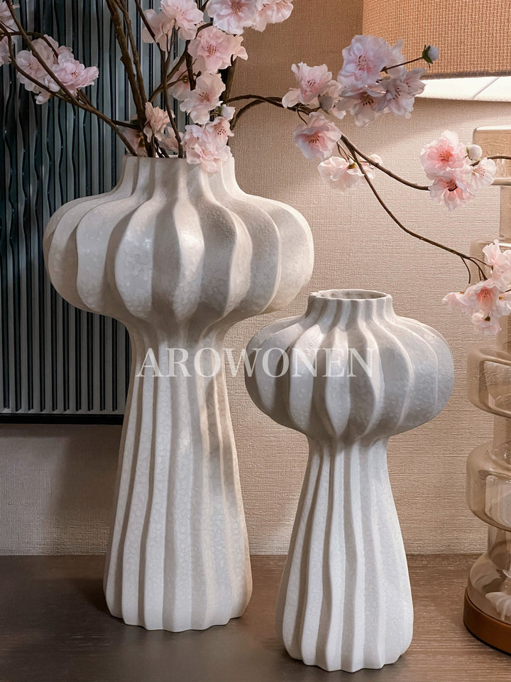 Vase Blanca Tall - Medium - White 19x33CM