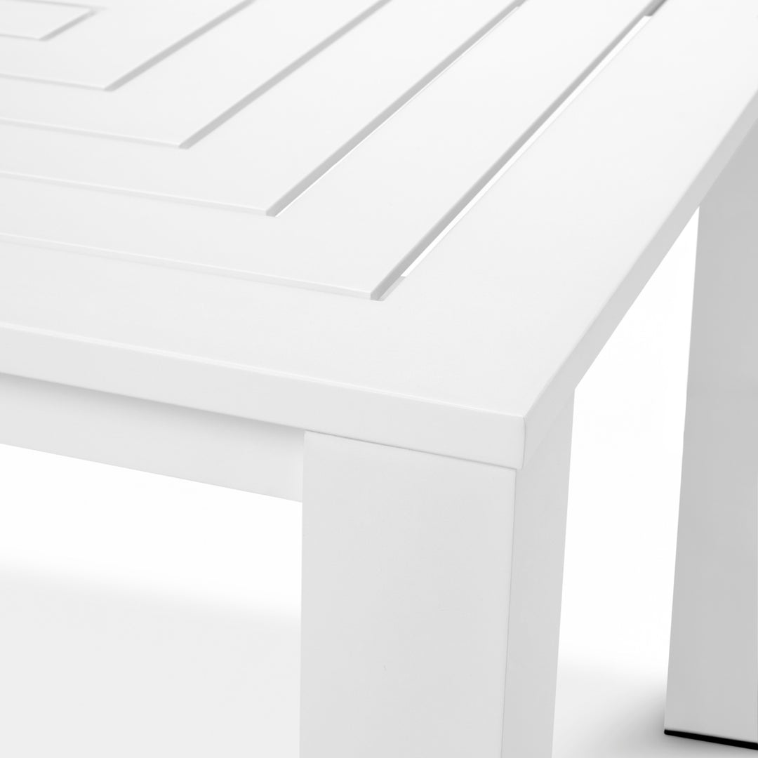 Outdoor Dining Table - Vistamar matte - White