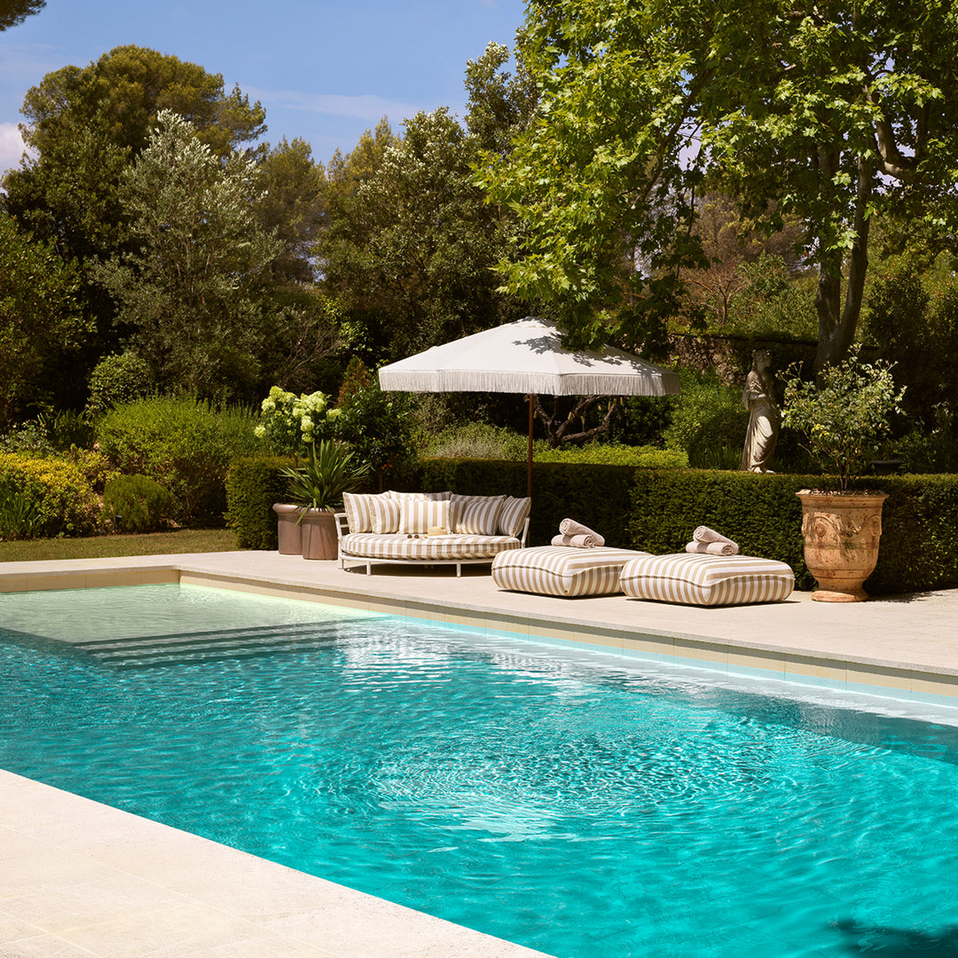 Outdoor Bed - Laguno