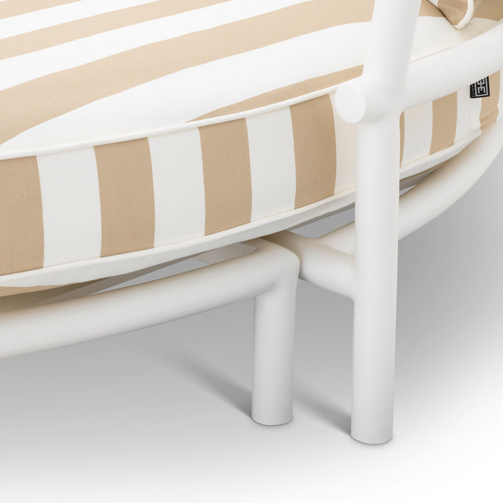 Outdoor Bed - Laguno