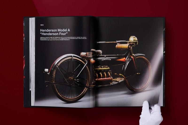 Book - Ultimate Collector Motorcycles - XL