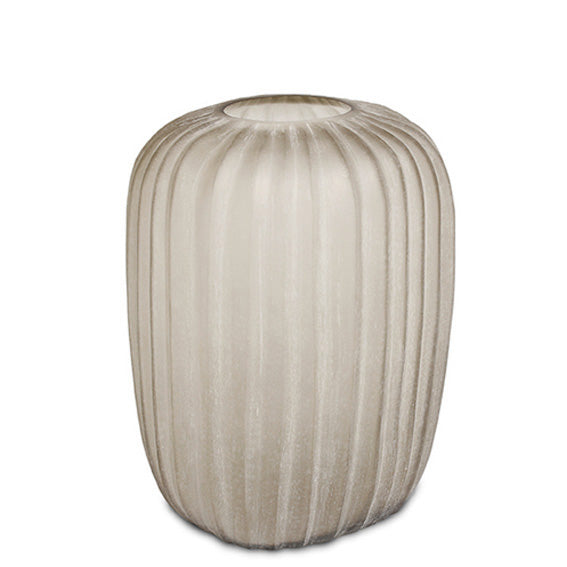 FLOWERS & VASES