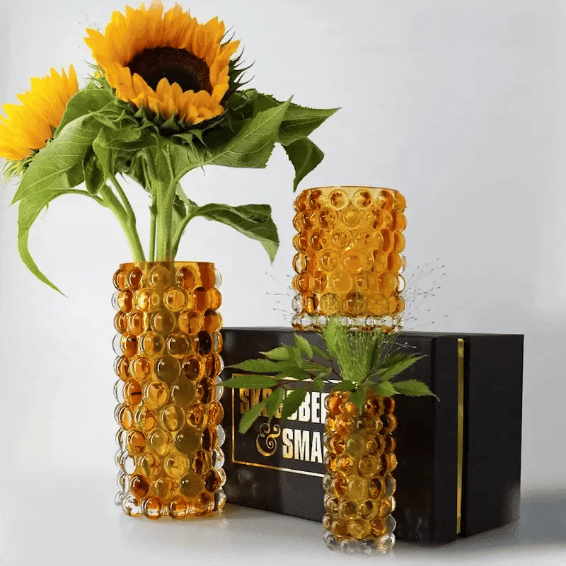 Hurricane - Boule Vase - Amber