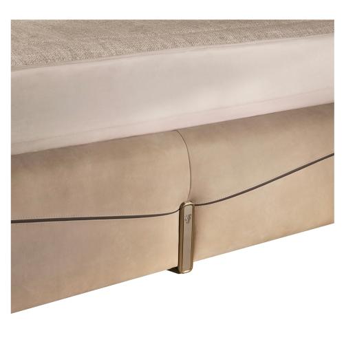 Bed - Bastian
