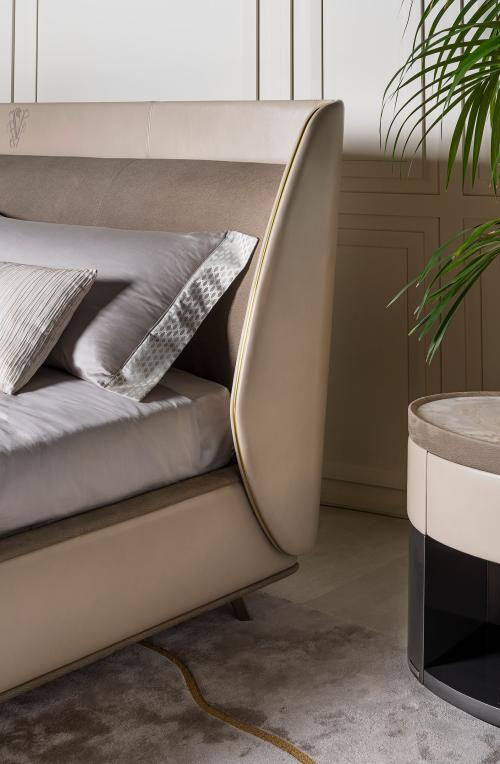 Bed - Le Comte