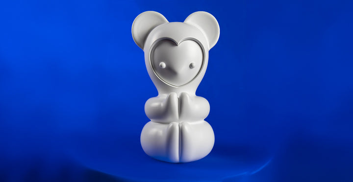 Lucky - White - Small