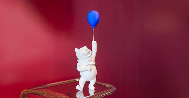 Winnie the Pooh - White & Blue - Small