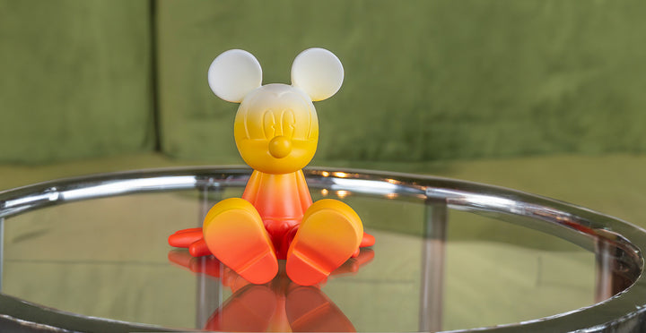 Sitting Mickey Gradient 2 - Extra Small