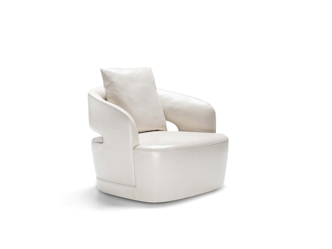 Armchair - Lucio - By Vincent Van Duysen