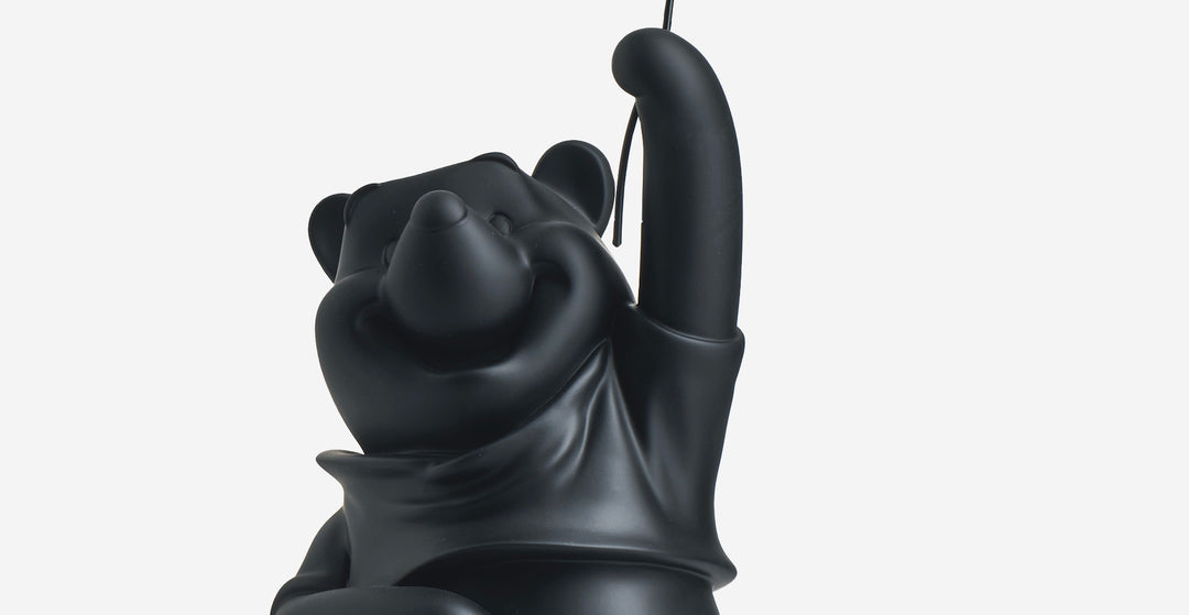 Winnie the Pooh - Black & Gold - Medium