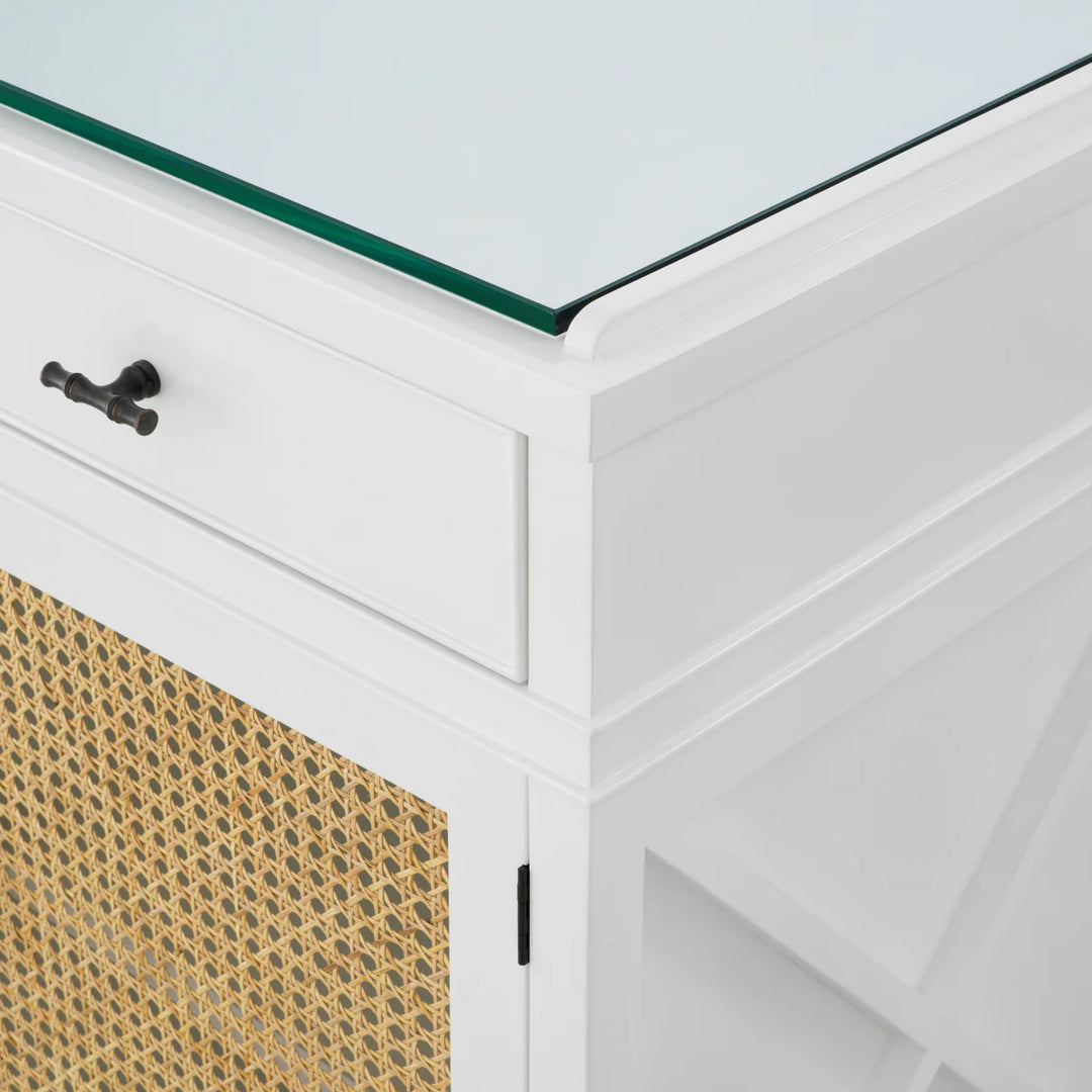 Dresser - Bahamas