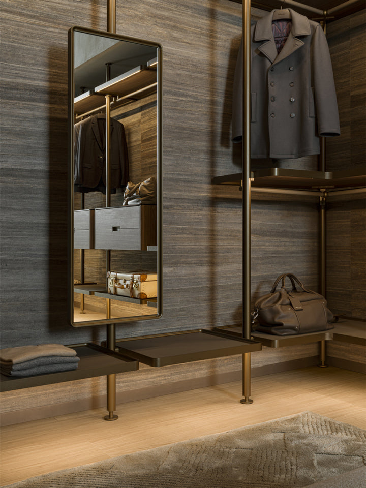 Walk-in closets - Hector Night - By Vincent Van Duysen