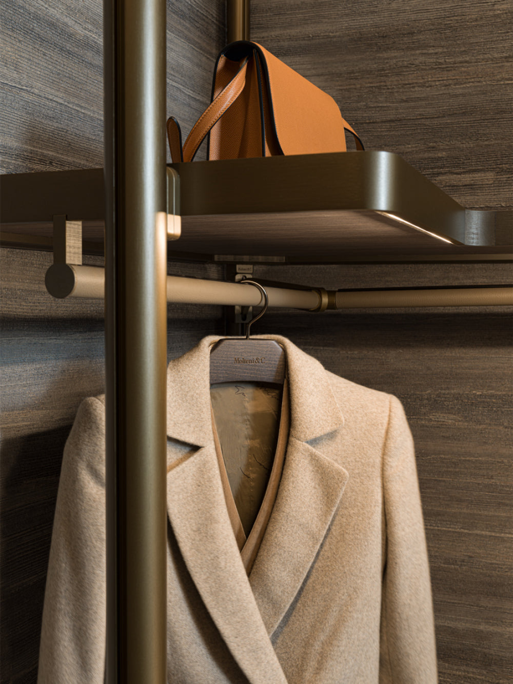 Walk-in closets - Hector Night - By Vincent Van Duysen
