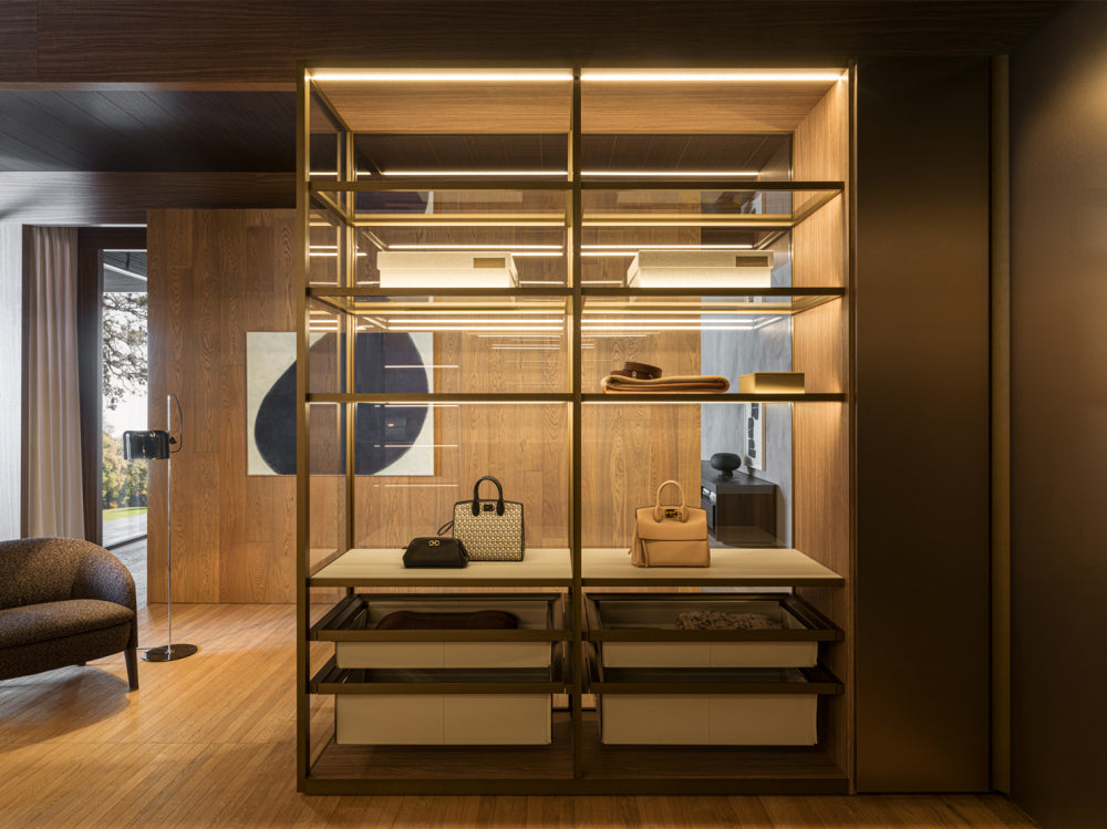 Walk-in closets - Gliss Master- By Vincent Van Duysen