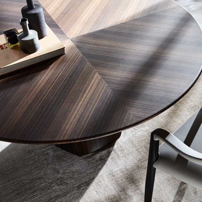 Dining Table - Asterias - By Patricia Urquiola