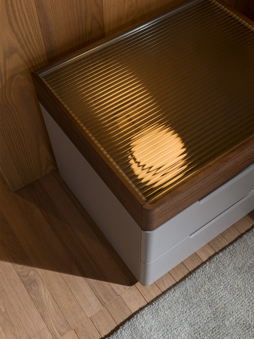 Island - 7070 - By Rodolfo Dordoni