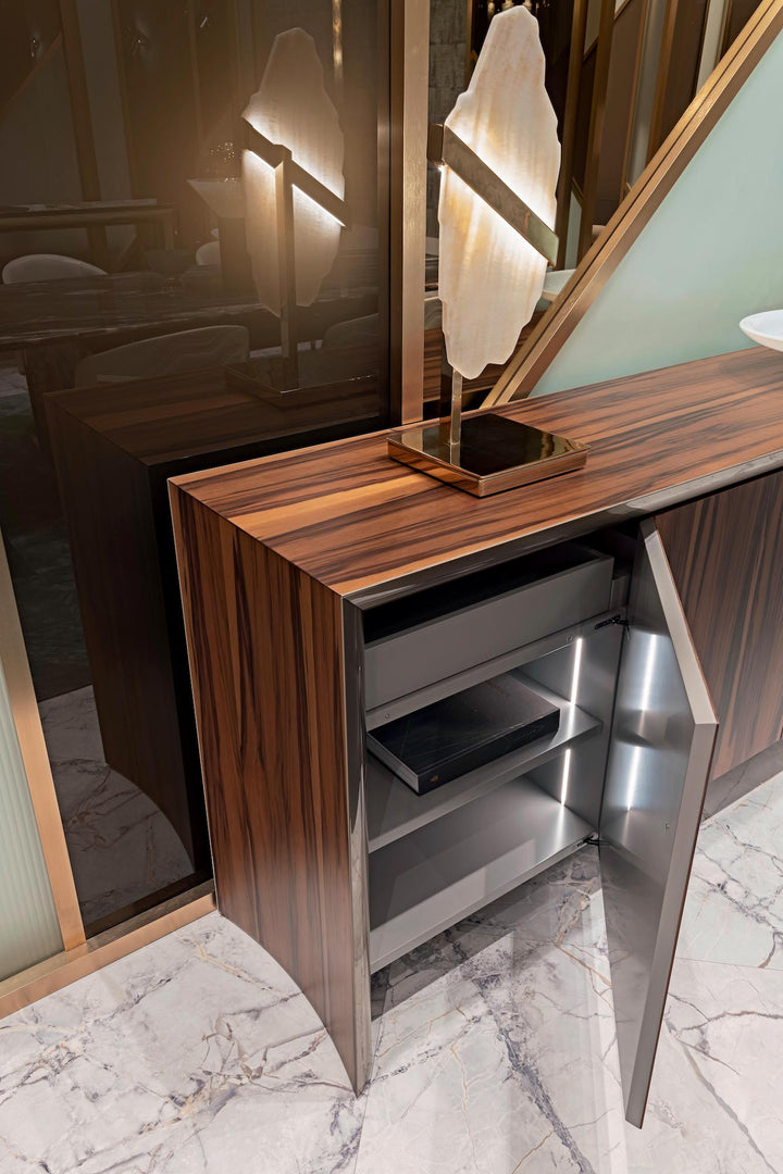 Cabinet - Hamilton