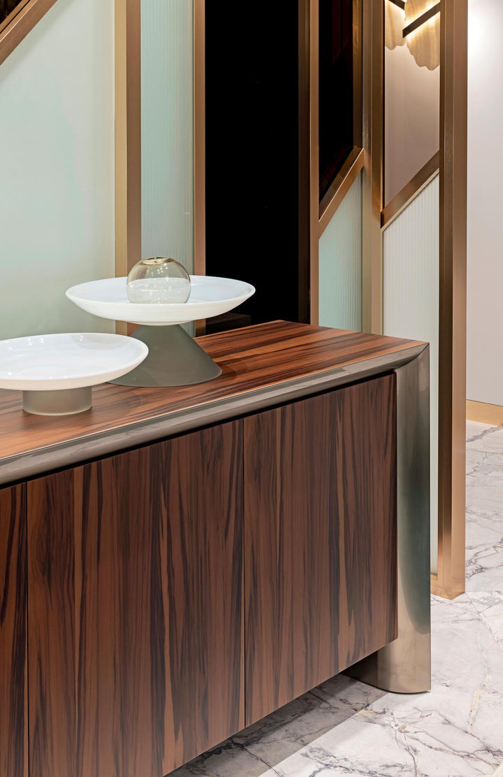 Cabinet - Hamilton