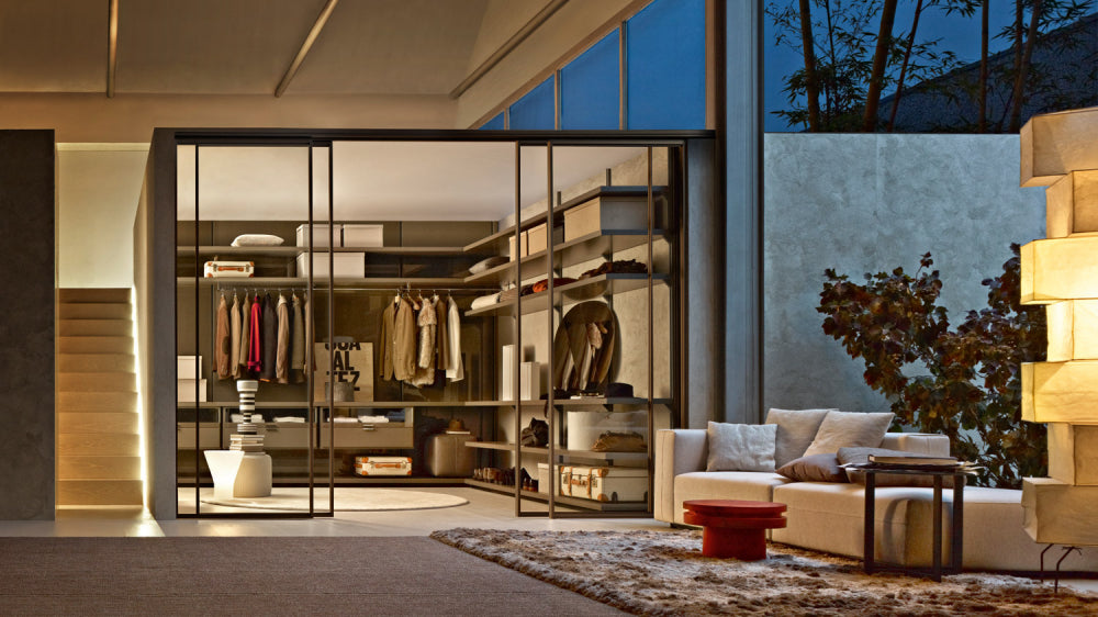 Walk-in closets - Dwell - By R&D
