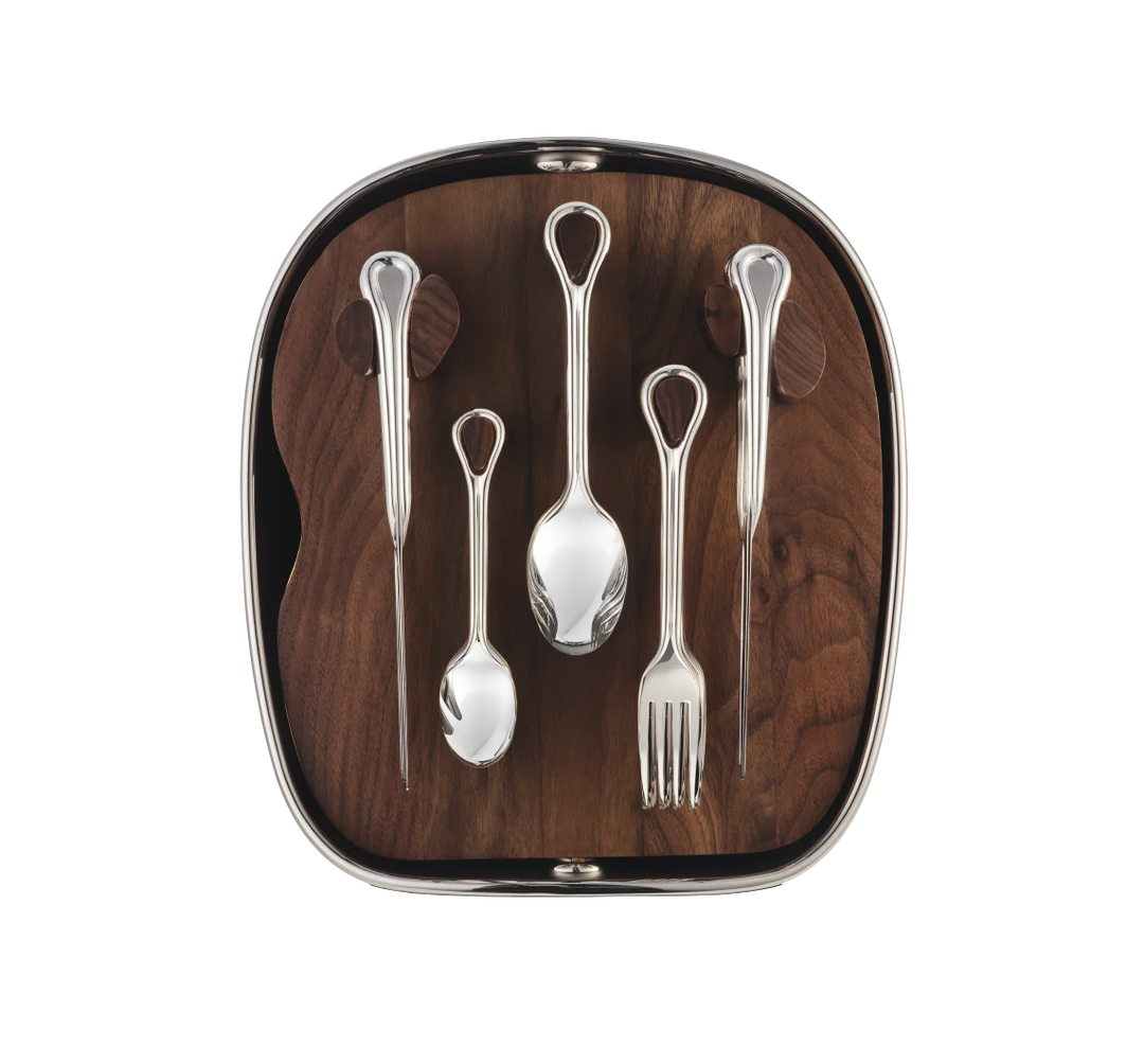 Carrousel - 24-Piece Flatware Set with Shell - Silver