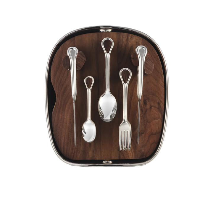 Carrousel - 24-Piece Flatware Set with Shell - Silver