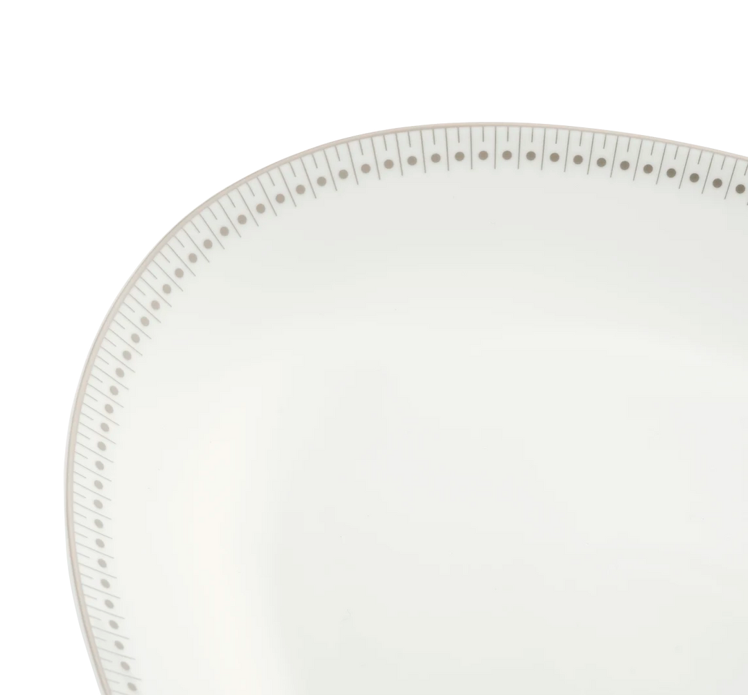 Malmaison Impériale - Oval platter 38 cm - Porcelain Platinum Finish
