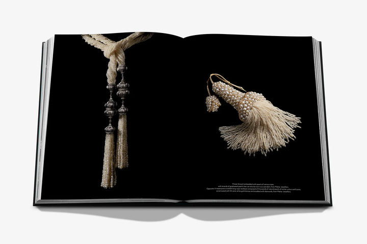 Book - Bahrain Pearls: Treasures from the Land of Two Seas