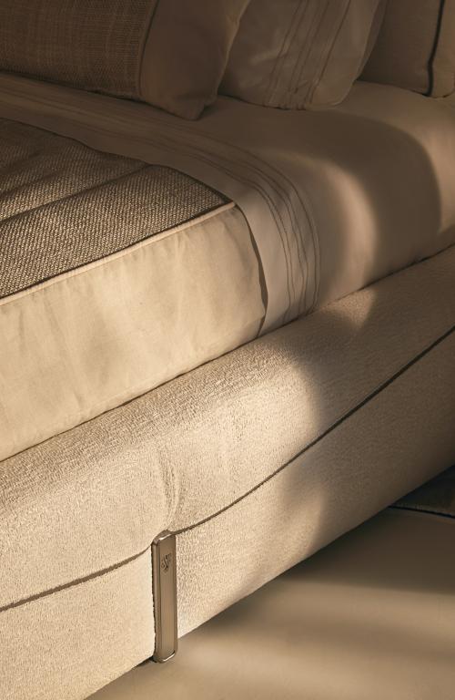 Bed - Bastian