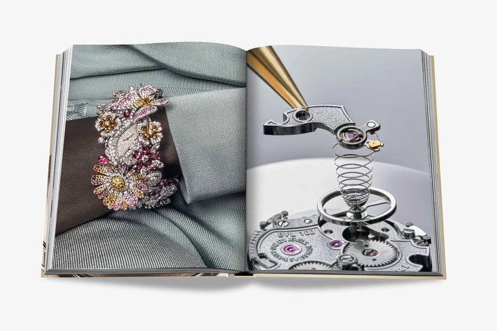 Book - Bulgari: Beyond Time