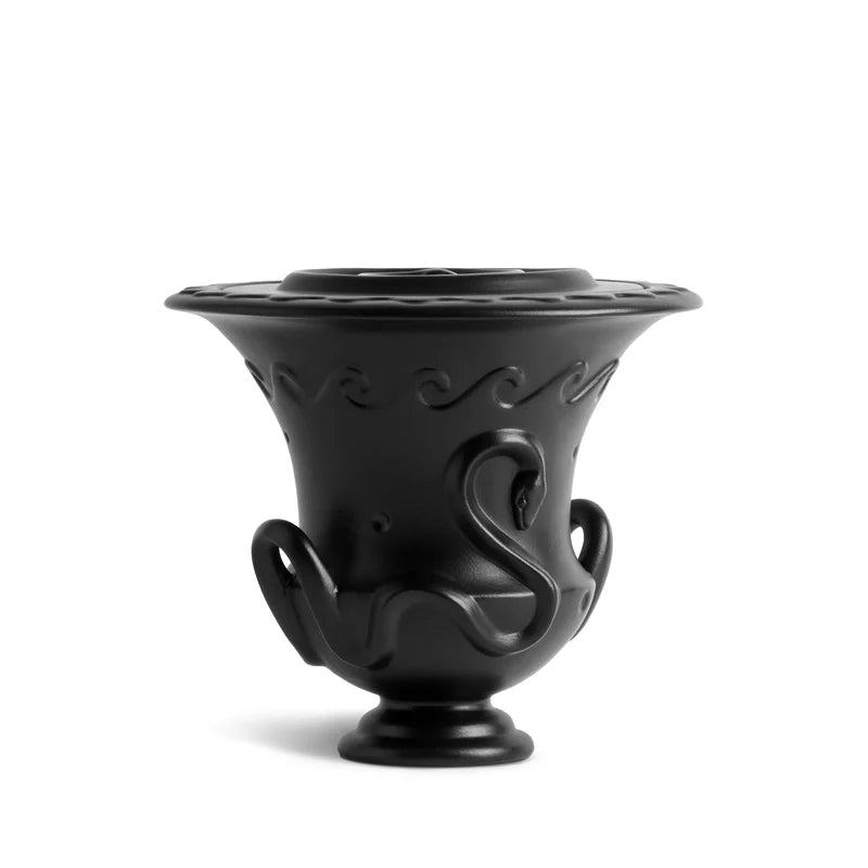 Hydra Candle - Veti-Vert - Three Wick - Black