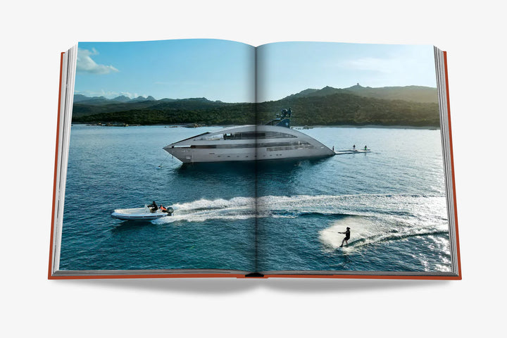 Book - Cala Di Volpe