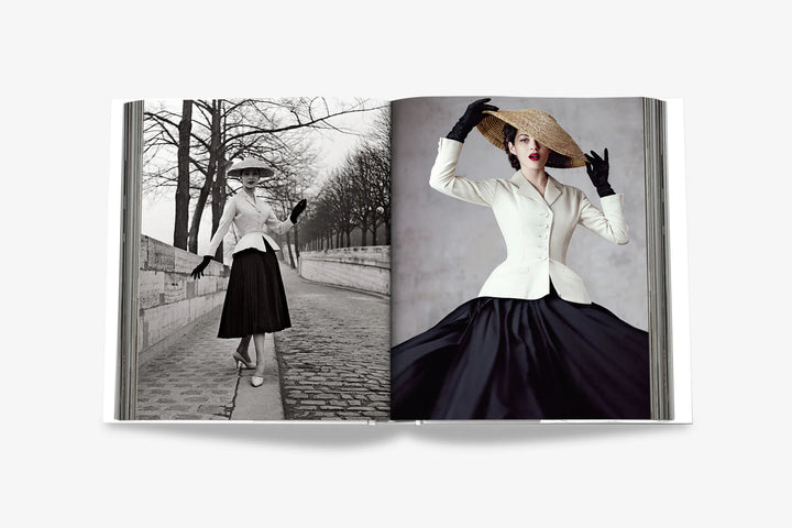 Book - La Collection Privee Christian Dior Parfum