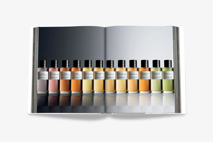 Book - La Collection Privee Christian Dior Parfum
