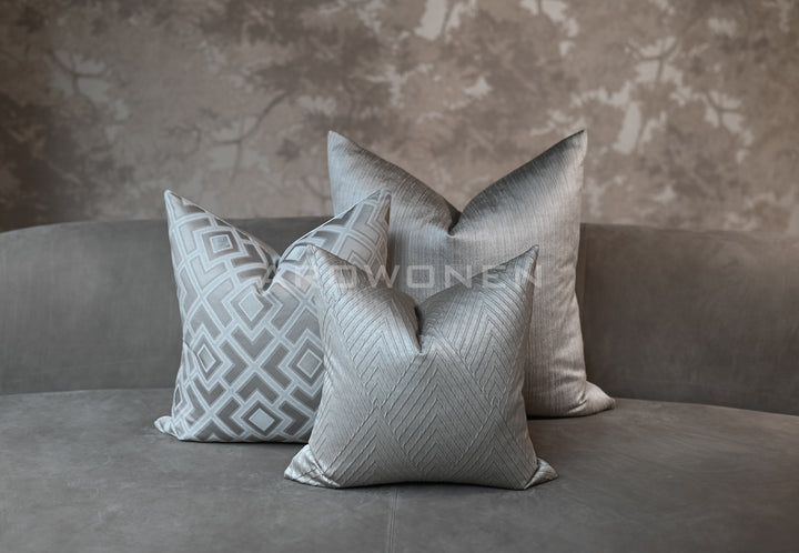 Decorative Cushion - Triangle - Bone White