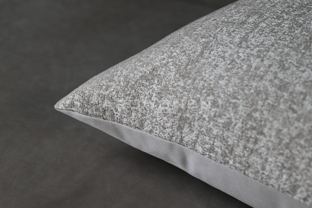 Decorative Cushion - Lynette - Champagne Dreams