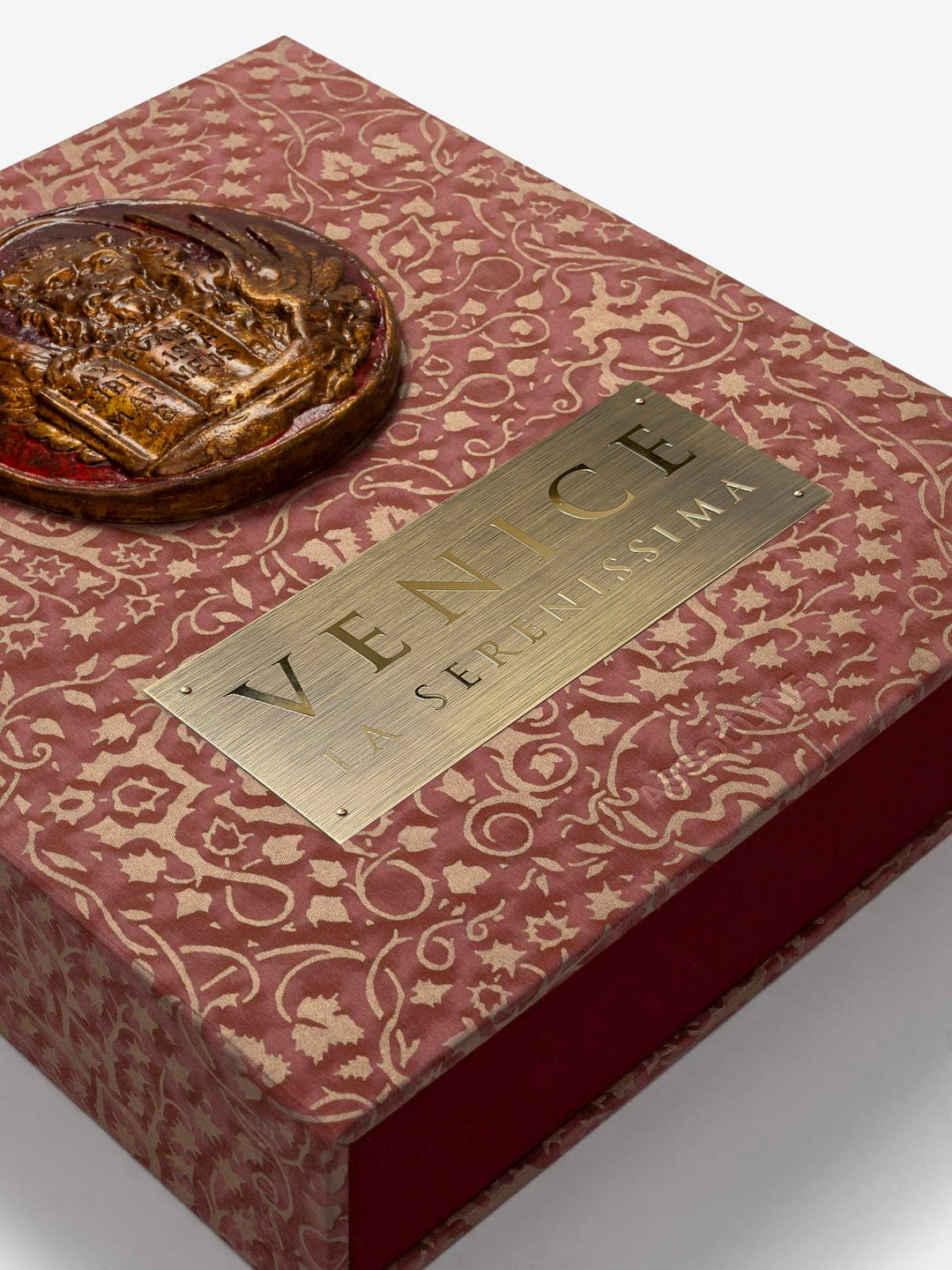 Book - Venice - La Serenissima - (Pigne Edition)