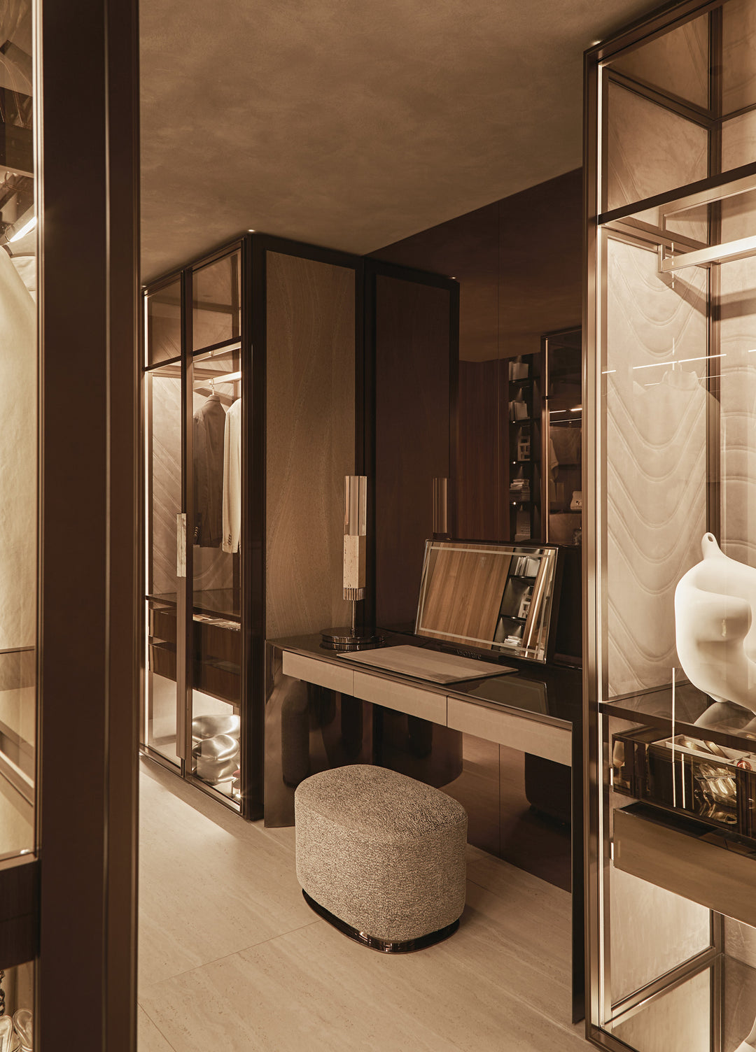 Closet - Eidos