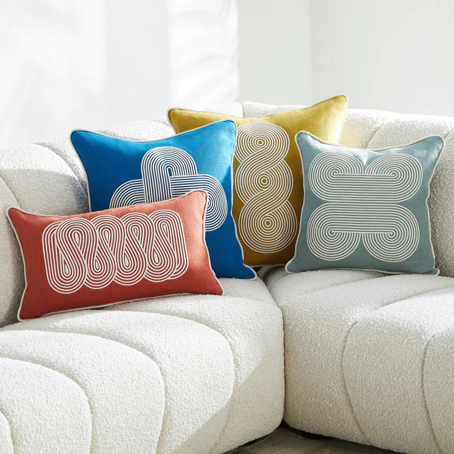 Pompidou Plus Cushion