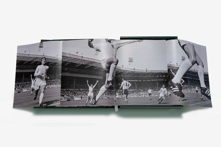 Book - Football - The Impossible Collection
