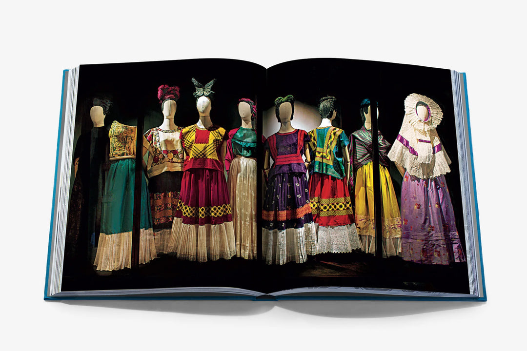 Book -  Frida Kahlo: Fashion as the Art of Being