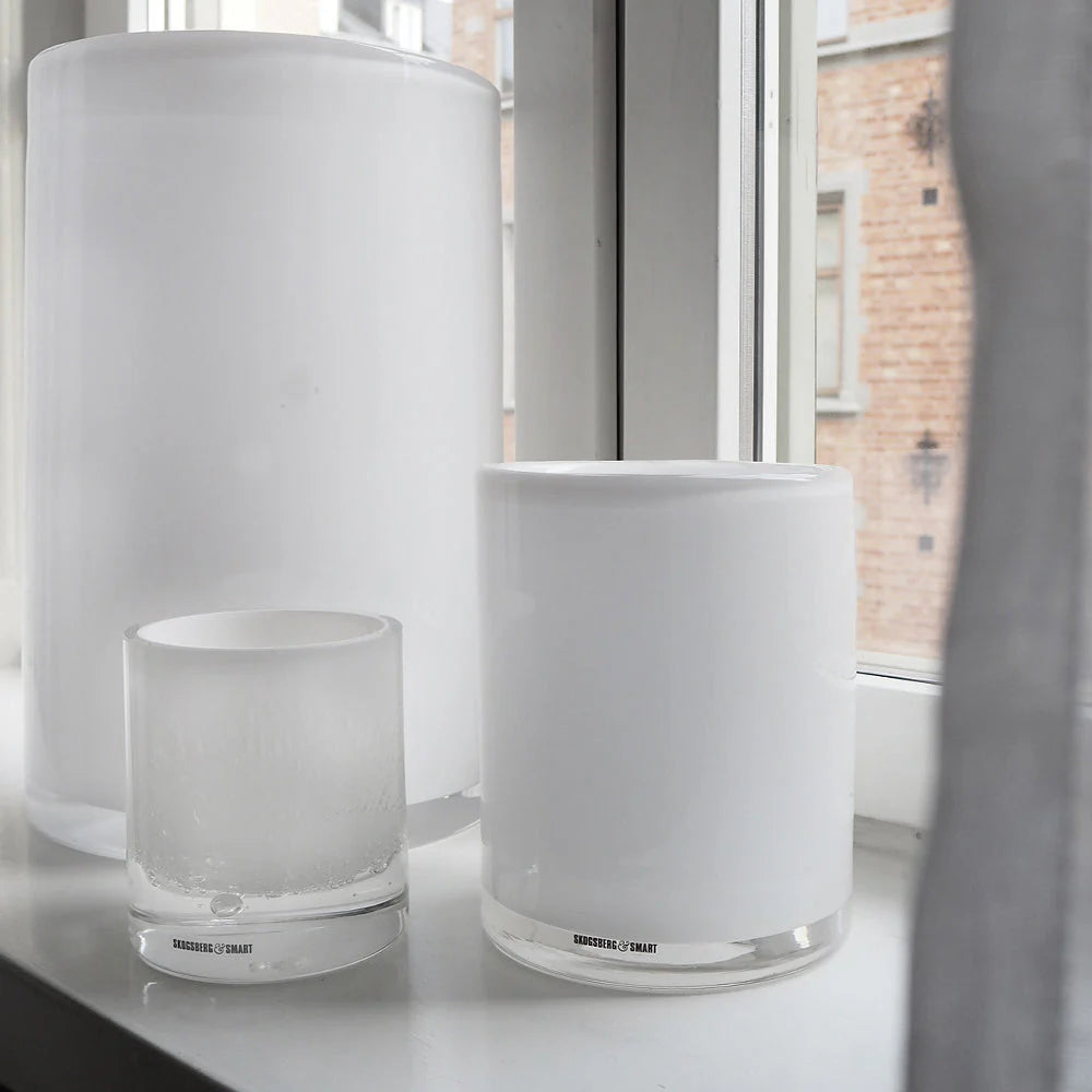 Hurricane - Lamp White - Medium