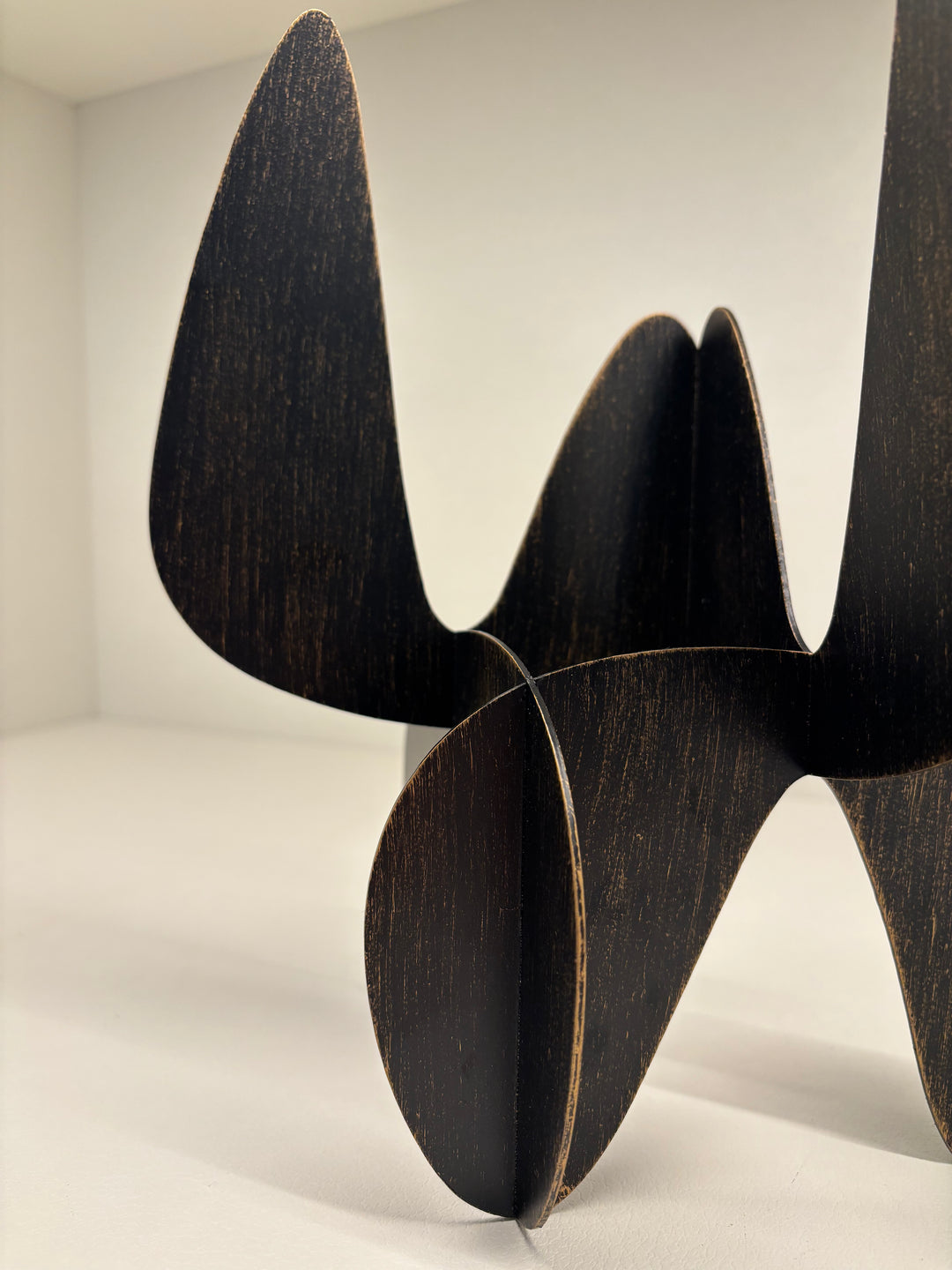 Object - Daphrex - Black - Small 18x13x25.5cm