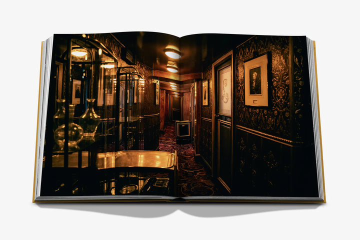 Book - Lapérouse: A Parisian Icon Since 1766