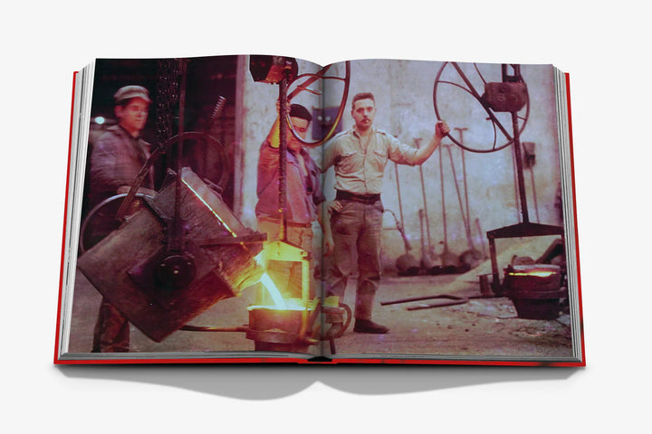 Book - Le Creuset: A Century of Colorful Cookware
