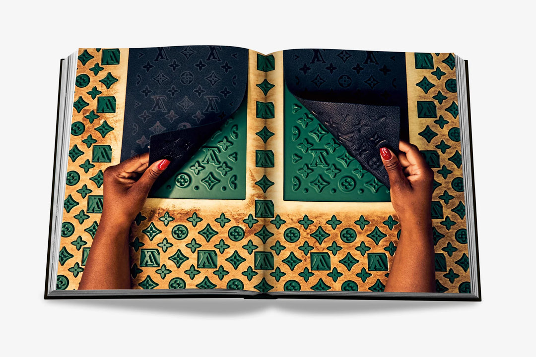 Book - Louis Vuitton Manufactures