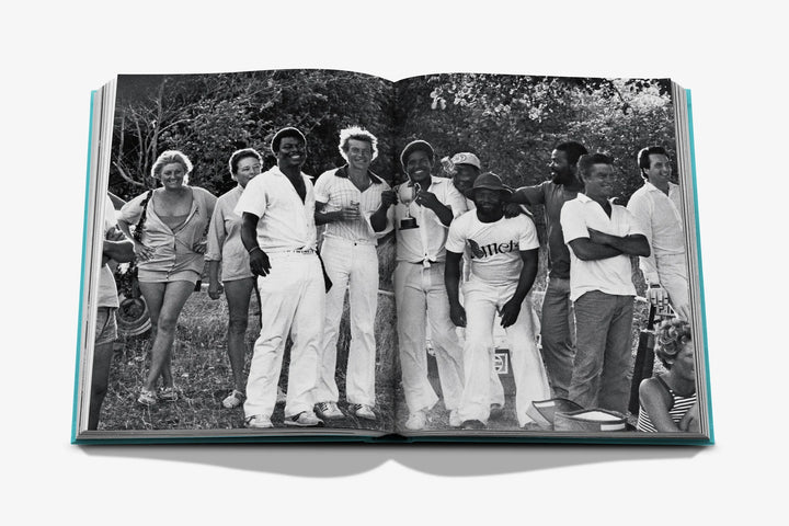 Book - Mustique Icon