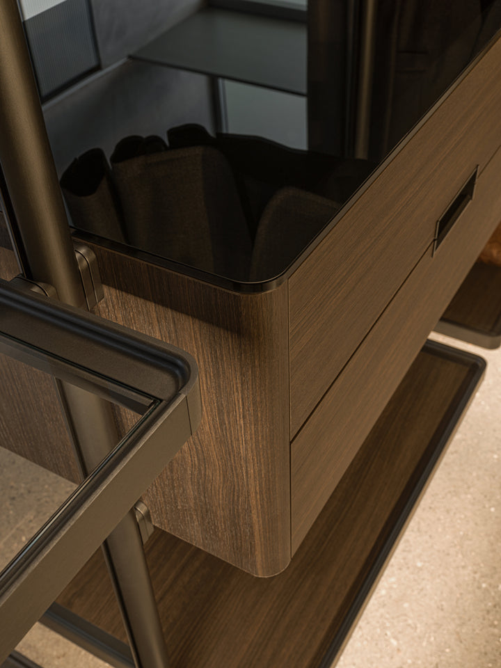 Walk-in closets - Hector Night - By Vincent Van Duysen